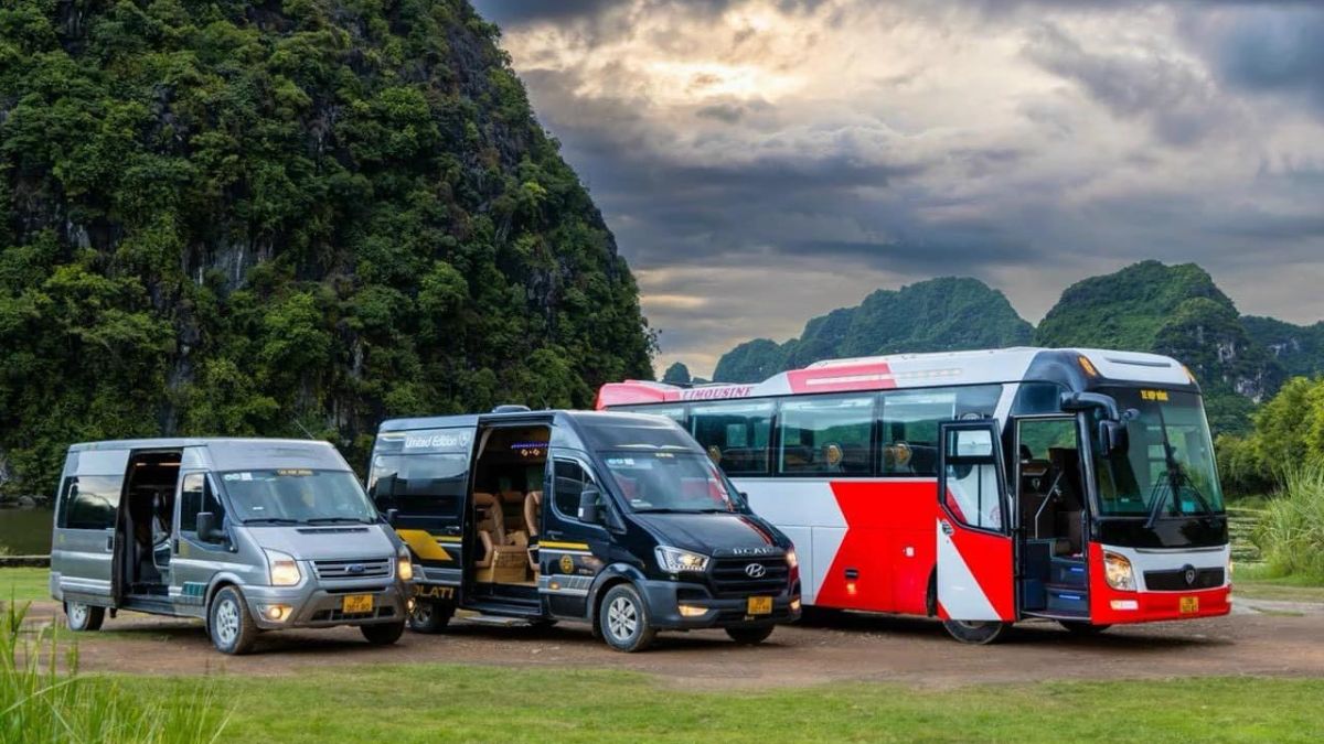 Luxury shuttle bus transfer from Hanoi to Ha Long Bay with comfortable limousine seating and convenient hotel pick-up service.
